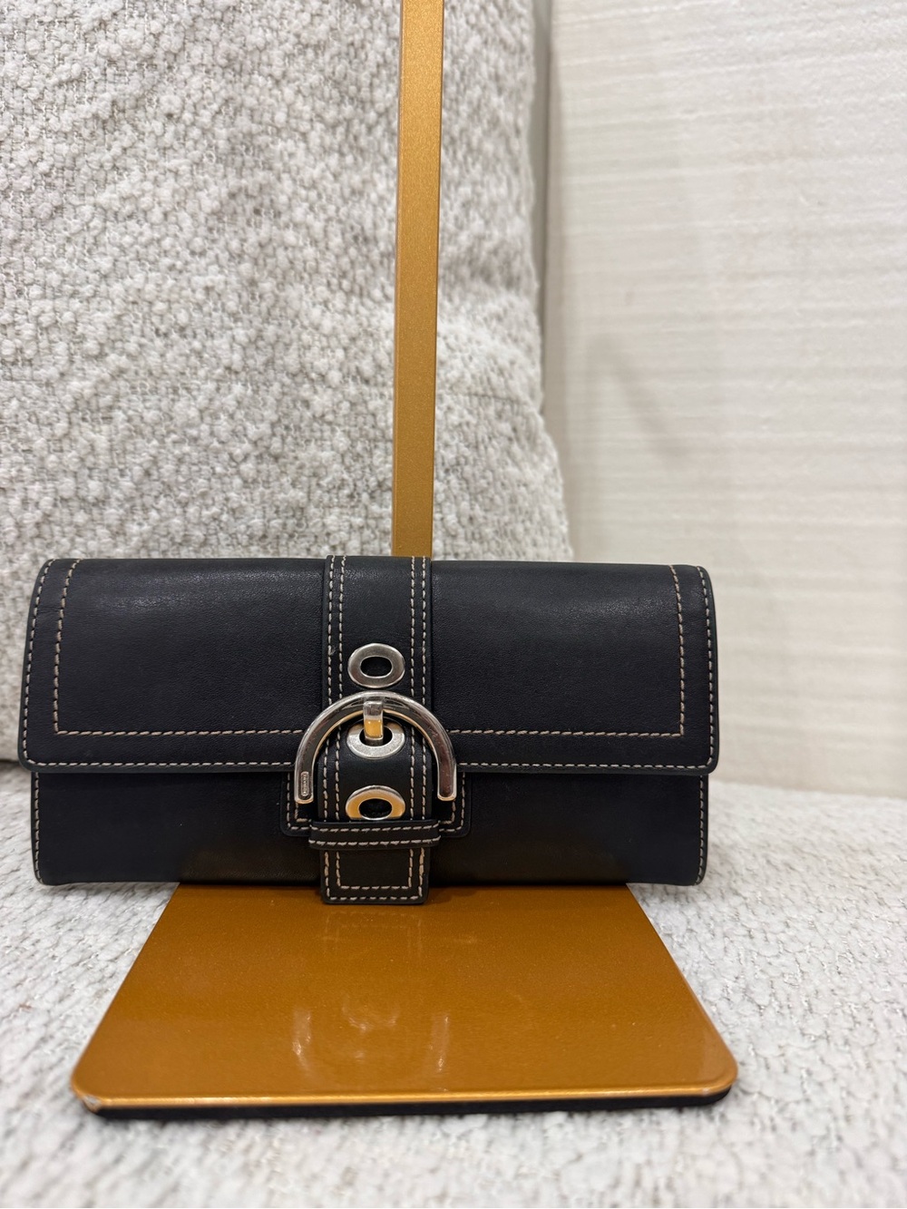 vintage Y2K Coach Soho black leather bifold long wallet